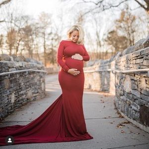 Wine color maternity long sleeve dress.